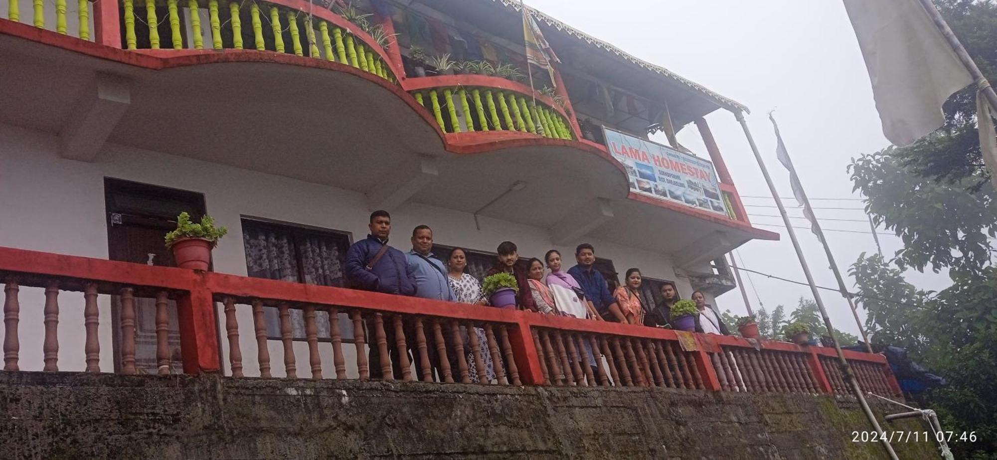 Lama Homestay Darjeeling  Ngoại thất bức ảnh